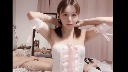 Xu Jiao - shoots his load all over her beautiful face
