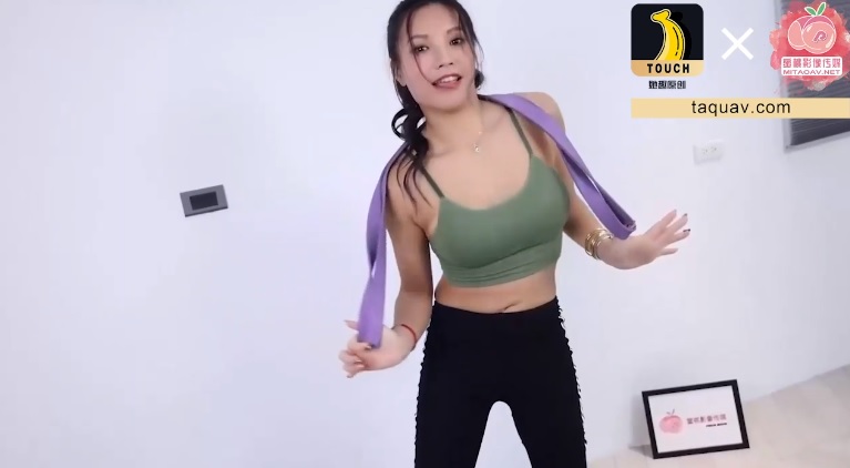767px x 422px - China gym girl having sex with private trainer