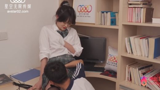 刘琴 - Fucking In School with Chinese Teen Girl