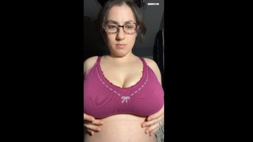 QueenOfStretch - breast milk porn videos $20